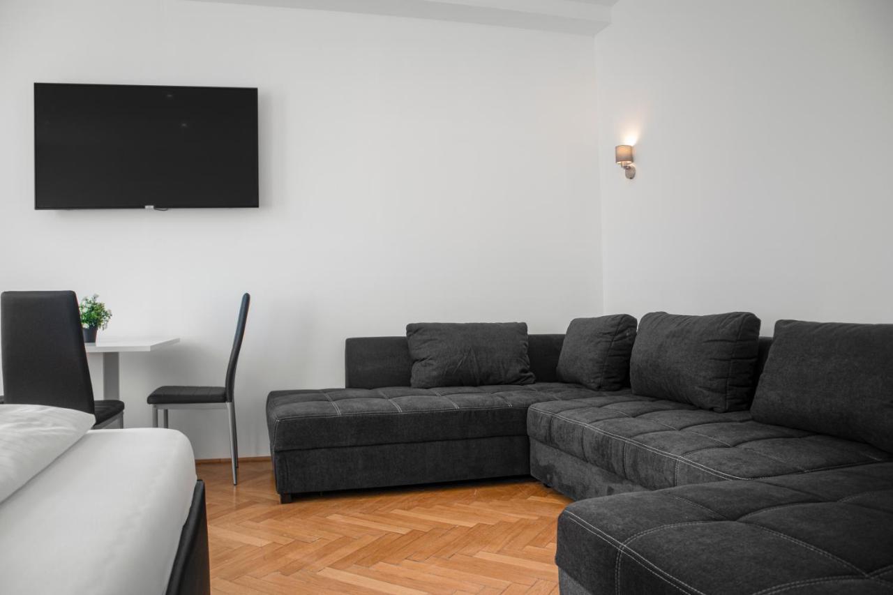 Superb 7Br Shared Apartment- Near Hauptbahnhof Viyana Dış mekan fotoğraf