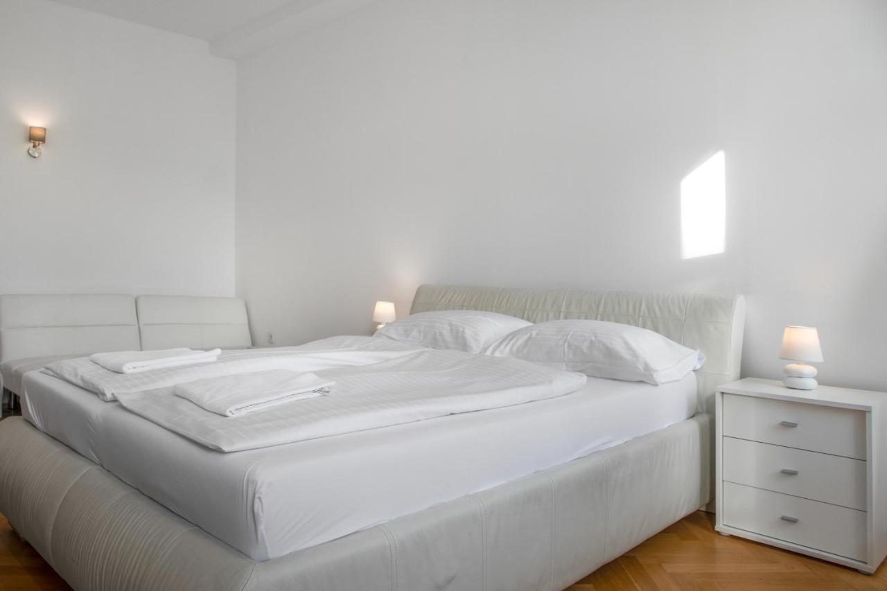 Superb 7Br Shared Apartment- Near Hauptbahnhof Viyana Dış mekan fotoğraf